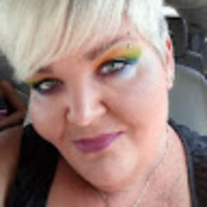 Meet your Posher, Tonya